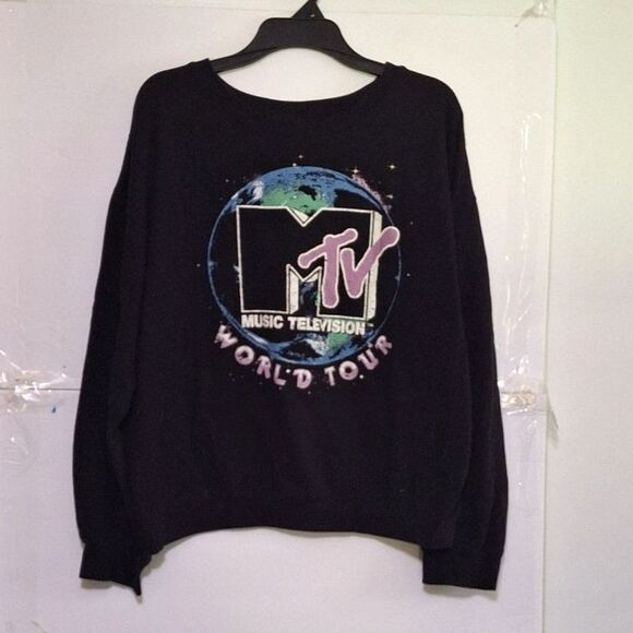 MTV World Tour Women's Graphic Sweatshirt Music Television Videos Size Jr. XL - Picture 1 of 8